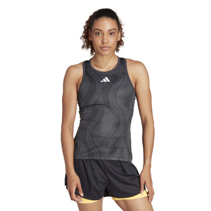 POLERA SIN MANGAS CLUB TENNIS ESTAMPADA