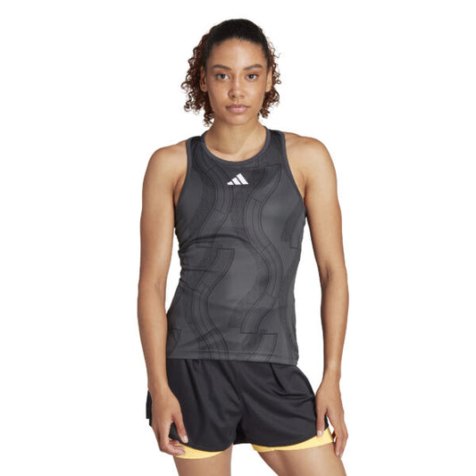 POLERA SIN MANGAS CLUB TENNIS ESTAMPADA
